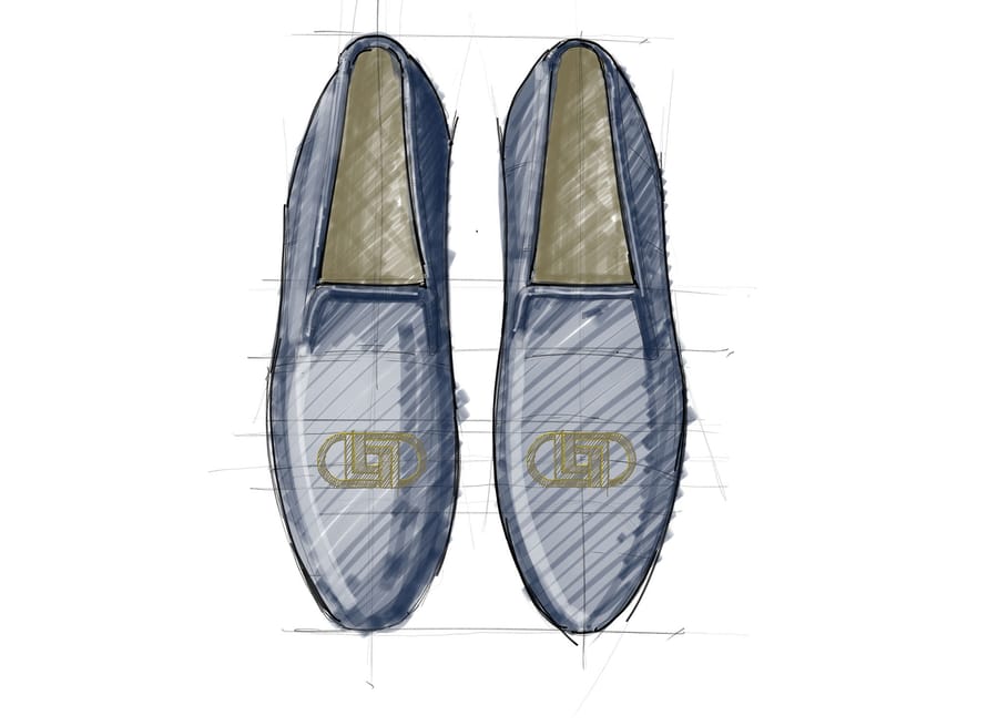 Croquis d'une paire de mocassins bleus ornés du logo doré de la Maison C&L
